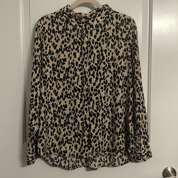 Halogen Button Down Long Sleeve Top - Picture 2 of 4